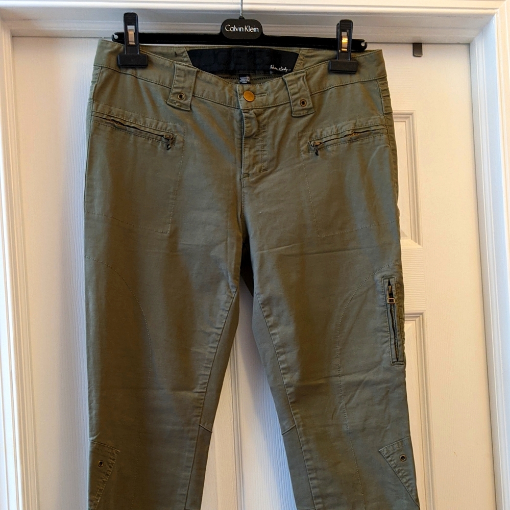 Joe's Jeans Olive Cropped Pants